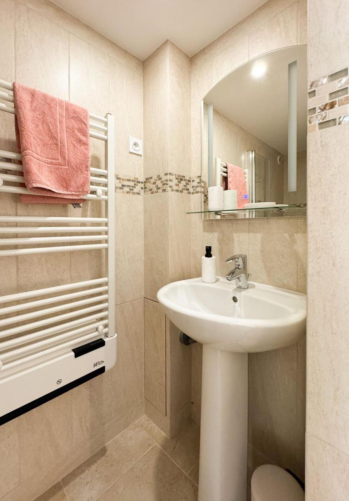 Holiday home La Petite Maison Noyers-sur-Serein